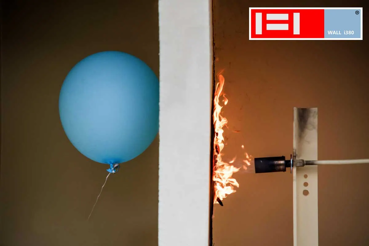 แผ่นฉนวน FIWall i380 F by Wall Tech ที่มีค่าดูดซับน้ำต่ำ